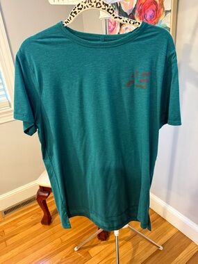 American Eagle Outfitters Men's Teal Crewneck Short Sleeve Tee